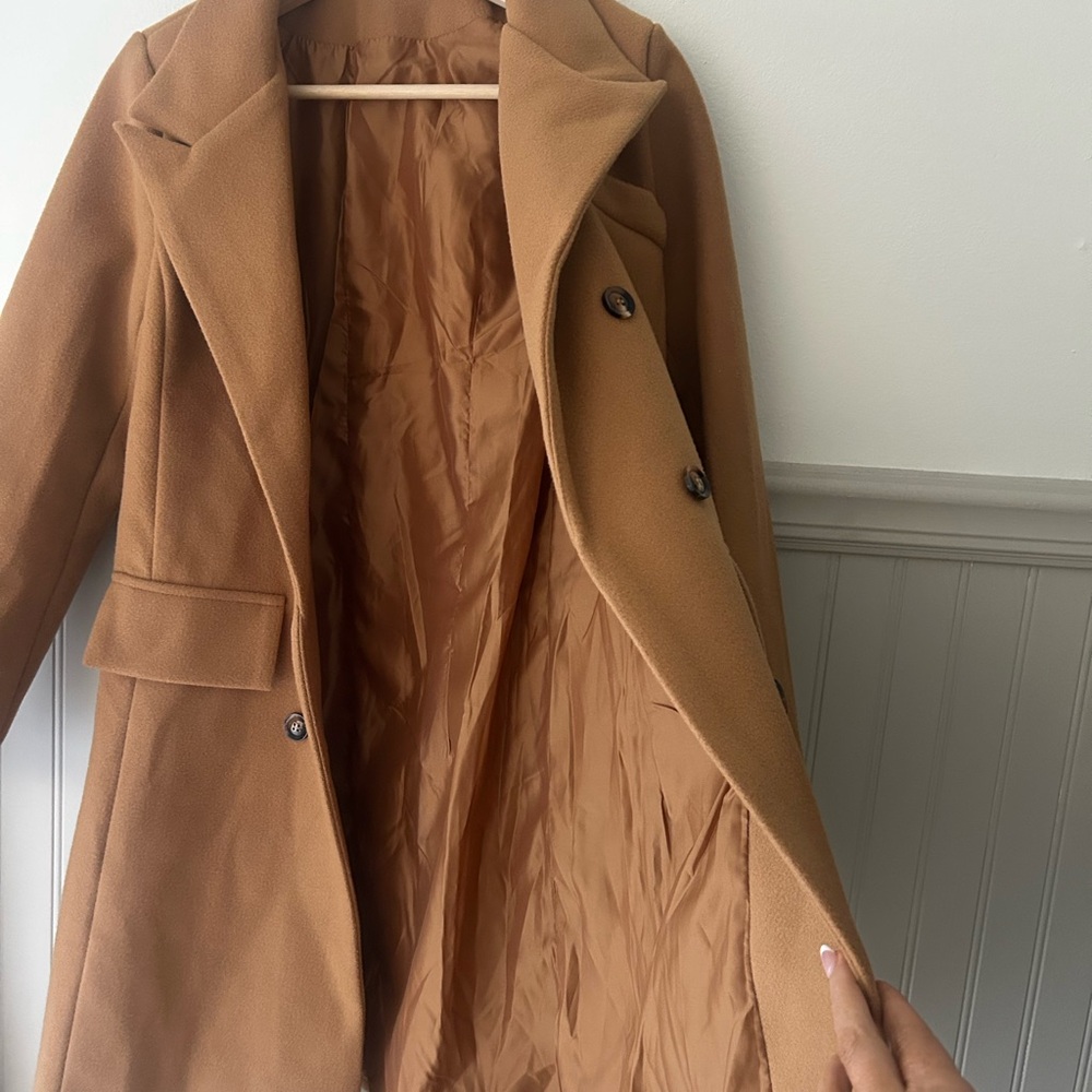 Tan Camel Small Double-Breasted Women's Trench Coat - Picture 4 of 6